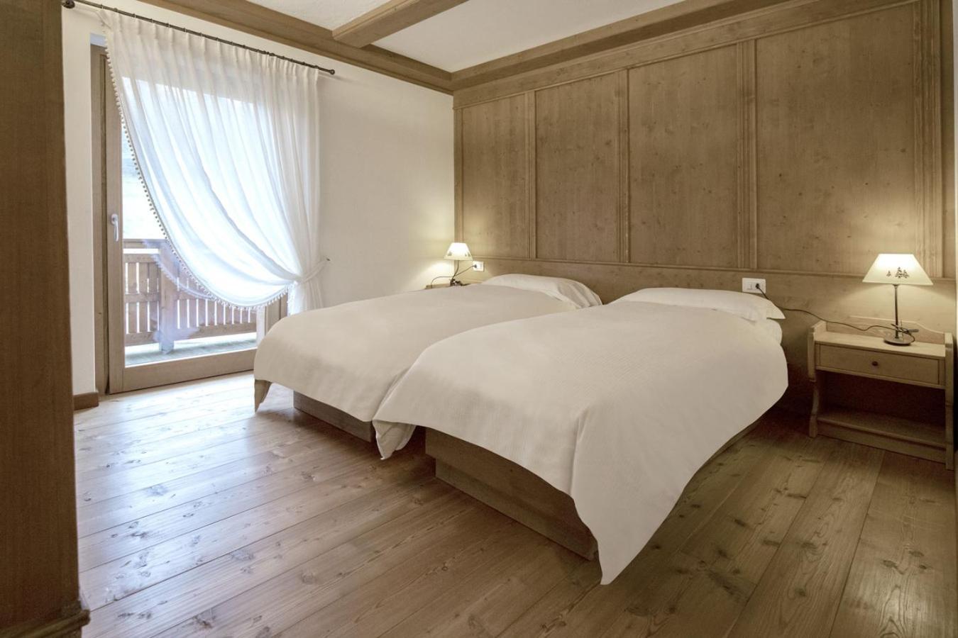 Ca' Del Sole Aparthotel San Vito di Cadore Buitenkant foto