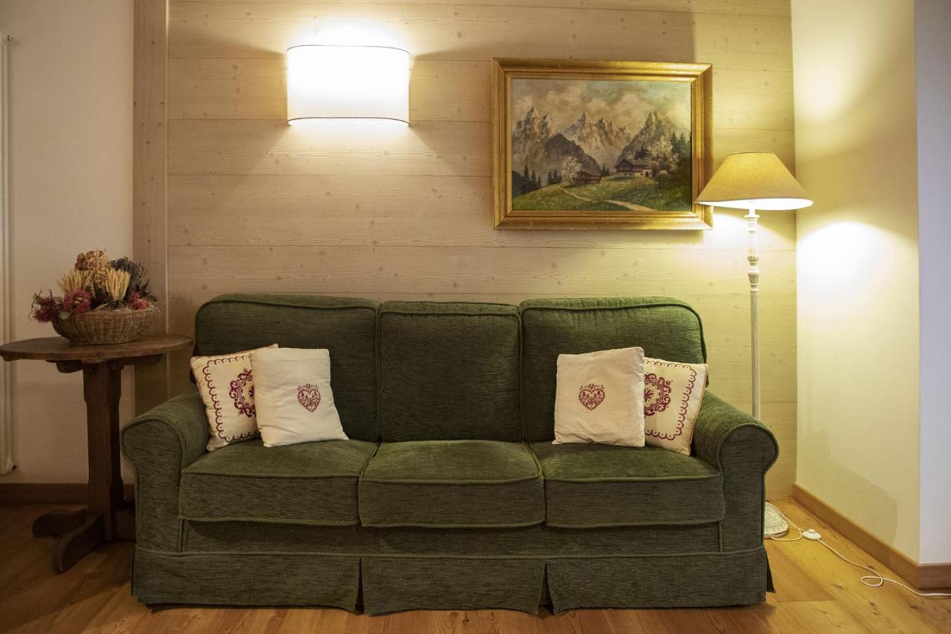 Ca' Del Sole Aparthotel San Vito di Cadore Buitenkant foto